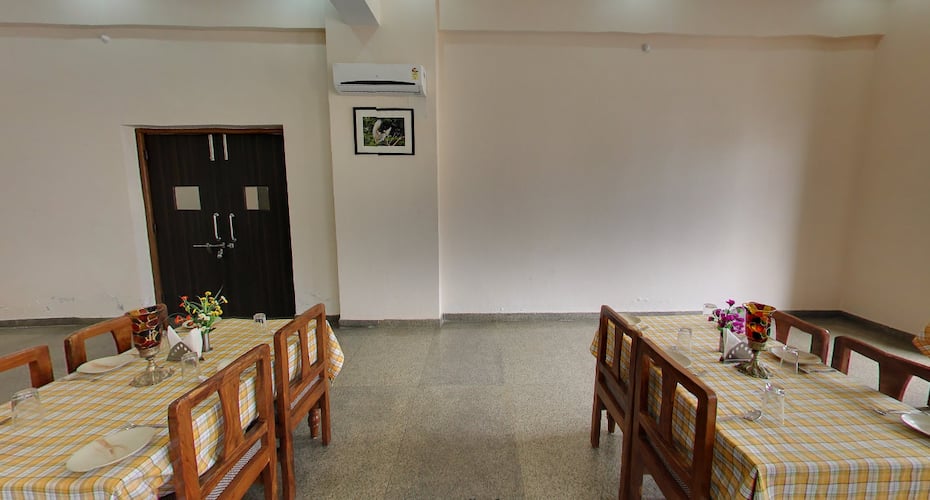 Geetanjali Hotel & Motel, Bharatpur 3